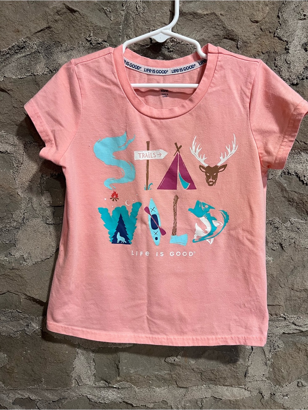 EUC Life Is Good size 8/10 STAY WILD coral Graphic Tee